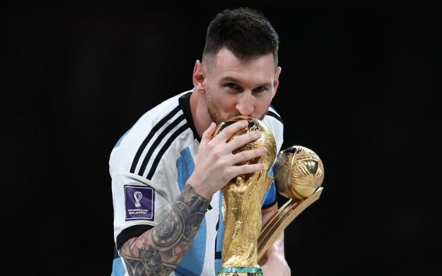 Tiền lương Messi nhận được trong 1 tuần cực lớn